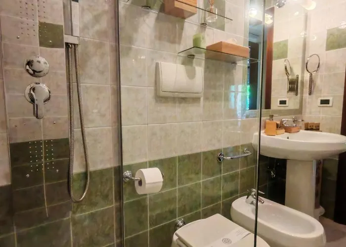 Rosa Corallo アパート *